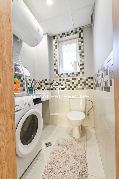 Дава се под наем Тристаен апартамент в София, Младост 1 - 98 кв.м за 987.36 € - Снимка #11