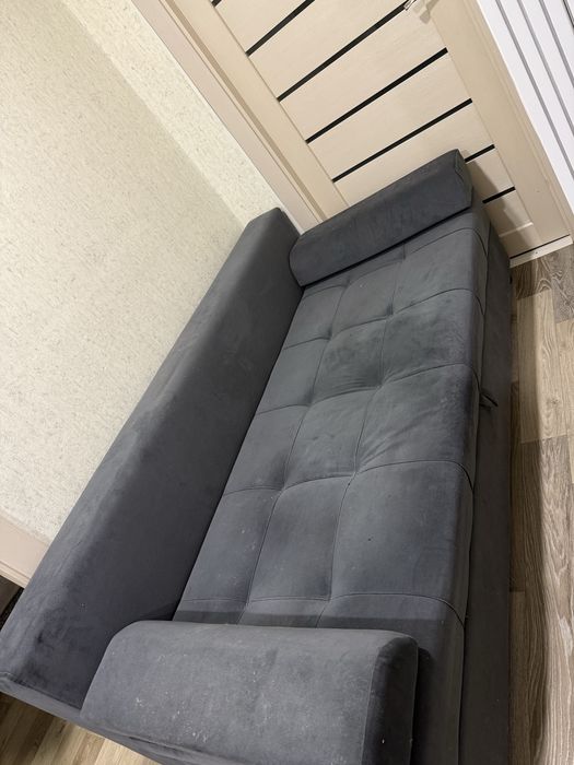 Диван серый раскладной 190 см , пружина