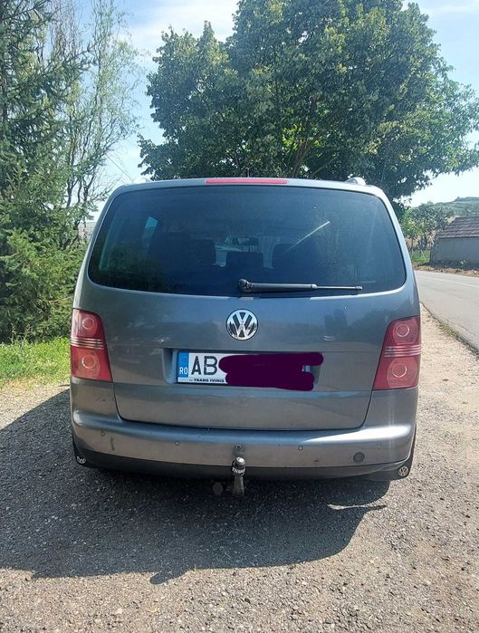 VOLKSWAGEN Touran 2004 — imagine 5