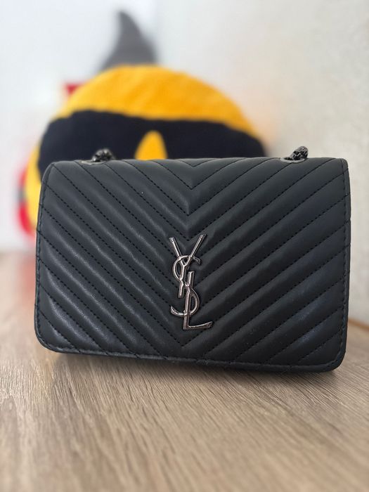 Дамска черна чанта YSL