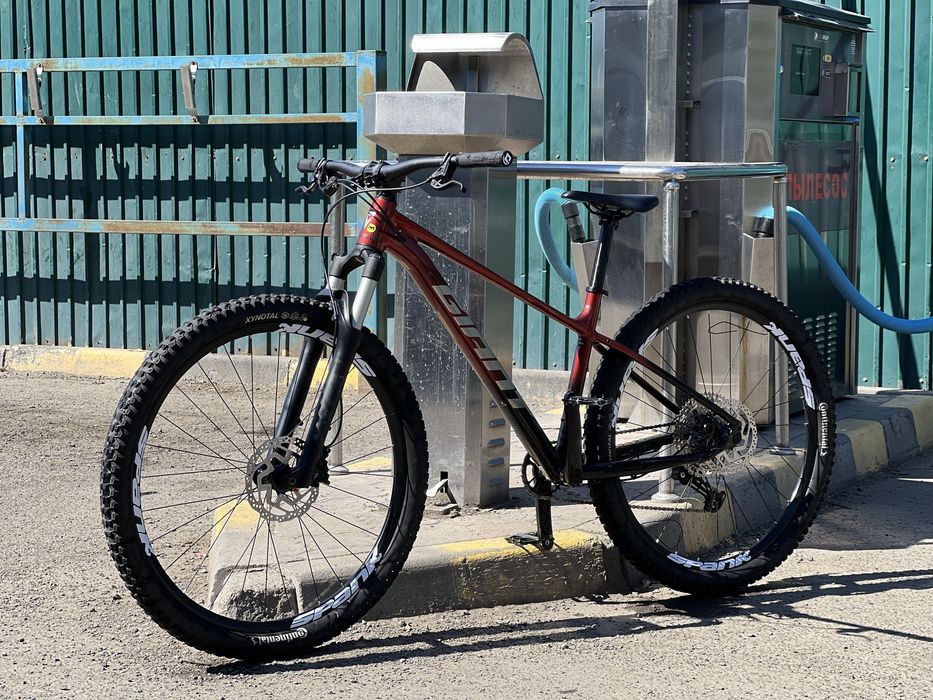 Giant talon 0 2025