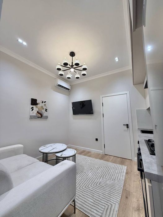 1в2 комн. Квартира CHARX NOVZA»