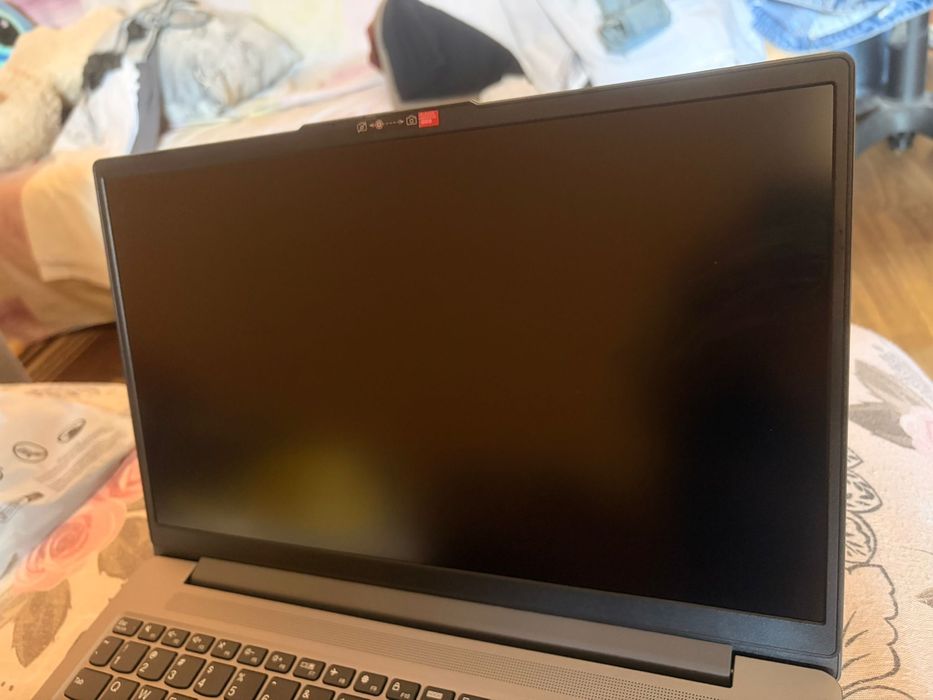 Lenovo IdeaPad Slim 3 15AMN8 | Ryzen, 512GB SSD NVMe | Ecran Boot