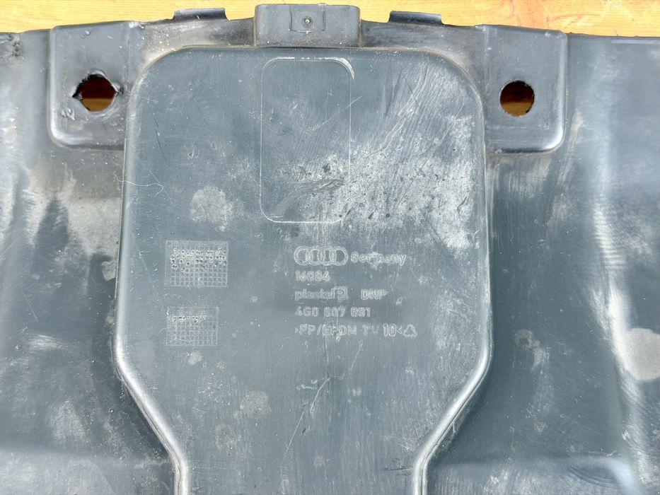 Кора предна броня AUDI A6 C7 4G 4G0807081