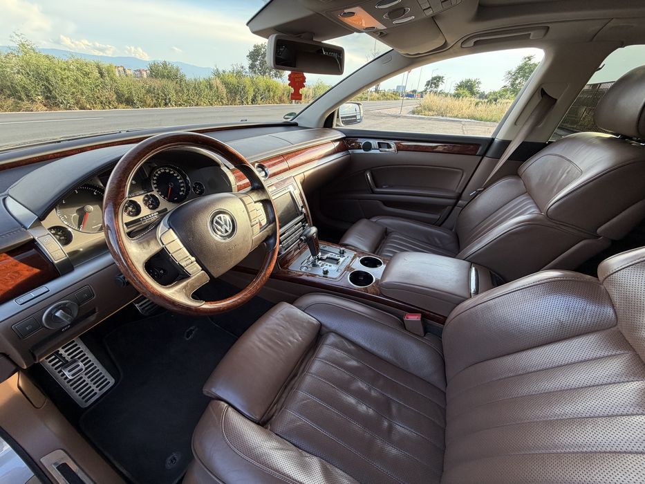 VW Phaeton 3.0d 240к.с. Exclusive / Автомат / Клима / ЛИЗИНГ