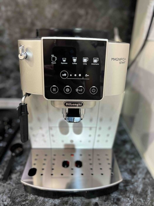 DeLonghi Кофемашина ECAM220.30.SB | Гарантия + доставка