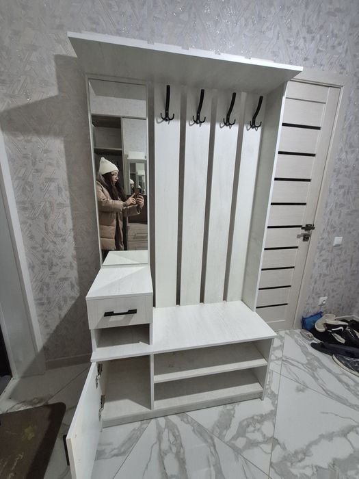 Прихожая  мебель