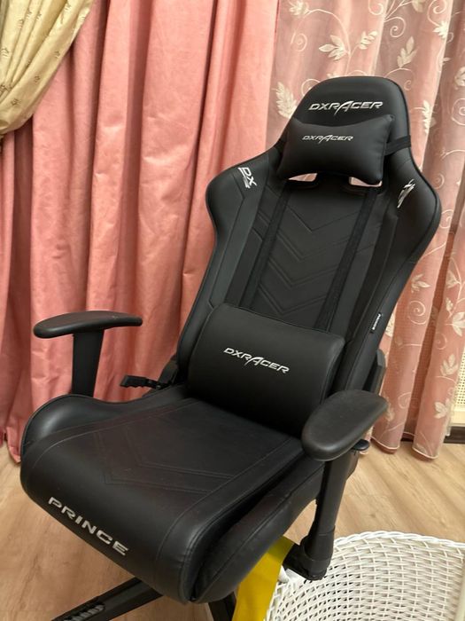 Продаю игровое кресло