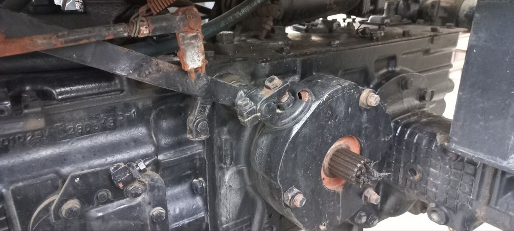 Мтз 811 гибрит 2013