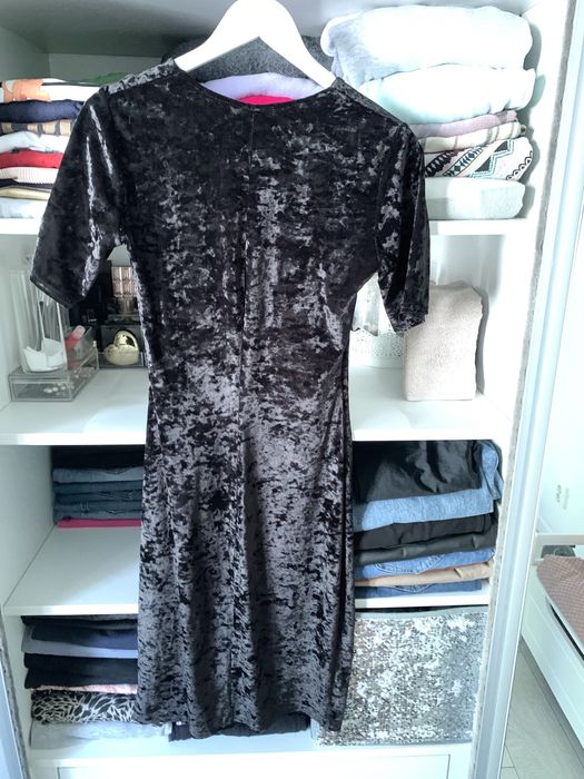 Rochie neagra catifea