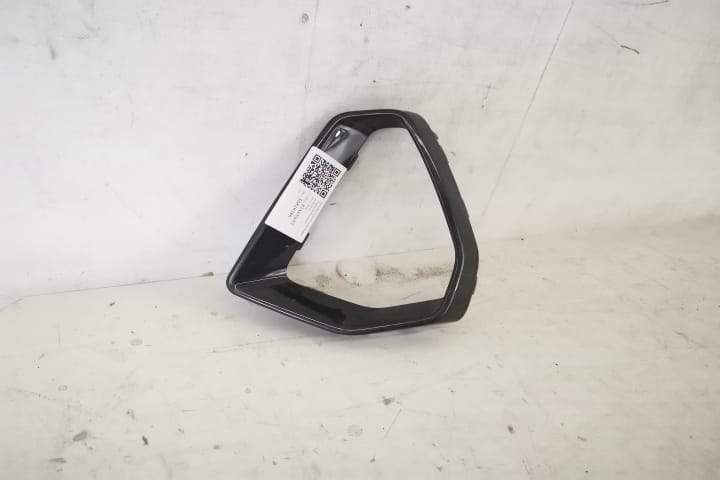 Ornament Grila Proiector Stanga Original In Stare Buna S line Audi  Q3