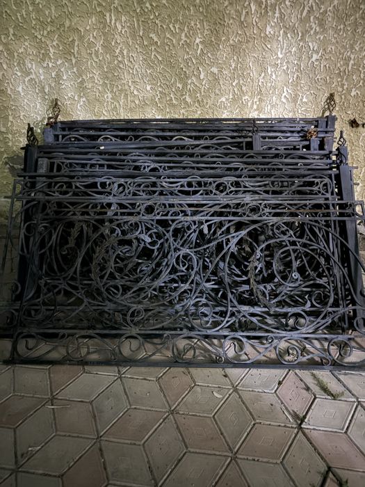 Продаются перила