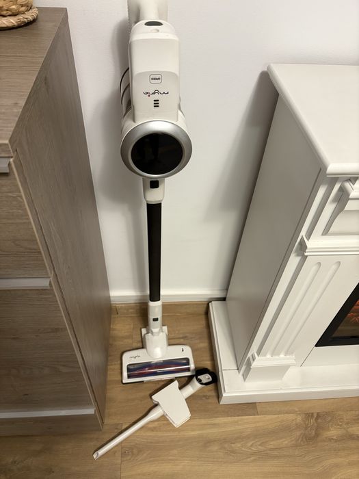 Aspirator vertical fara fir Myria