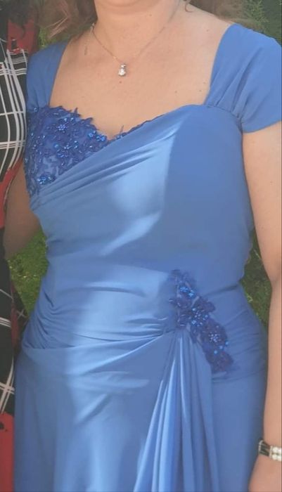 Дълга официална синя рокля