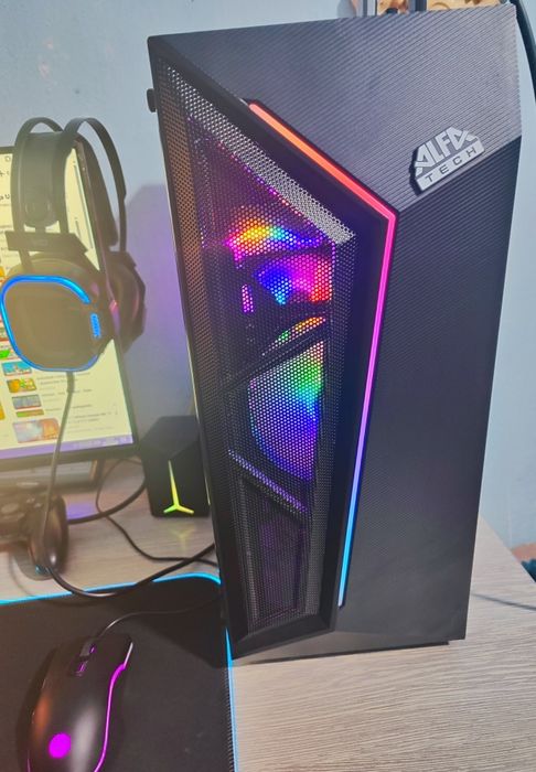 Kompyuter sotiladi tuliq set tayor hamma narsasi ichiga