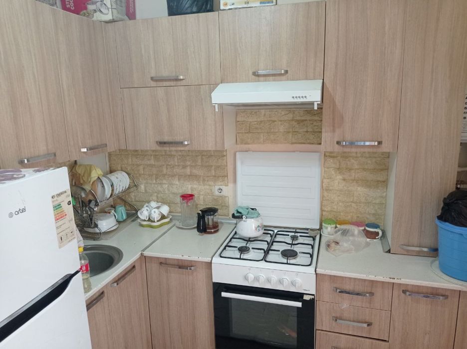 Yangi choshtepadan novostroyka kvartira sotiladi srochna