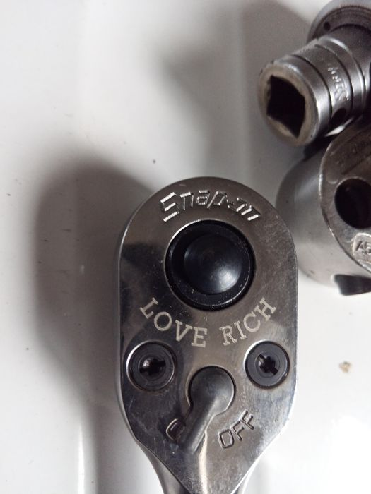 Vind scule profesionale snap  on, facom unele Sint noi altele  sint  u