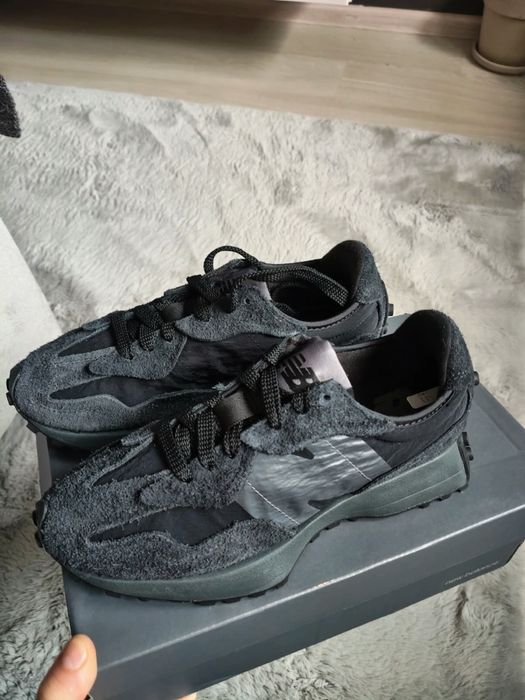New Balance 327 sneakers unisex culoare negru total marimea 38.5 noi originali
