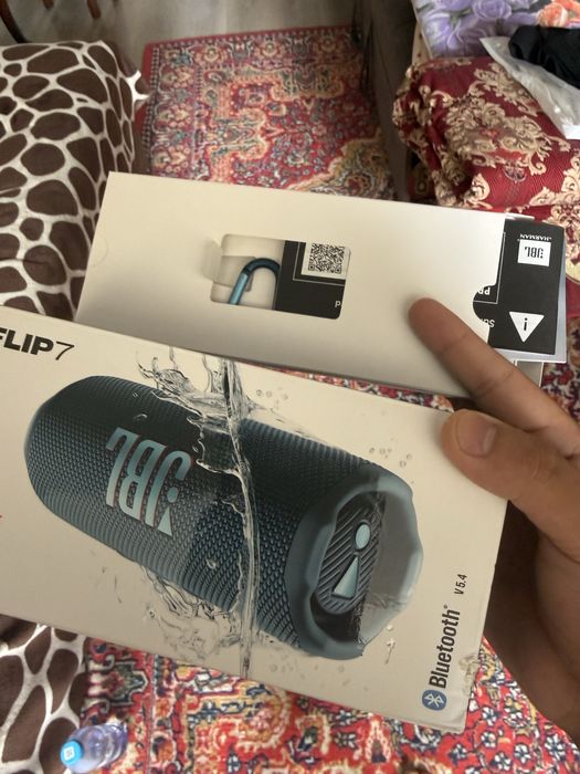 JBL Flip 7 yengi kop ishlamagan