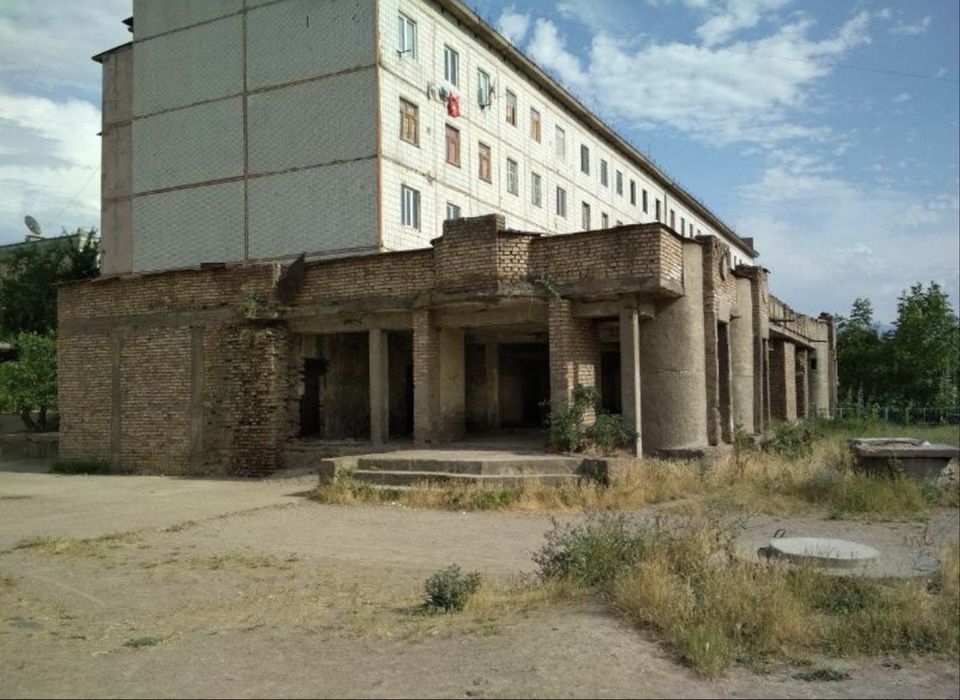 Toshkent viloyati, Angren shahri, Nurobod qo’rg’onida sotiladi