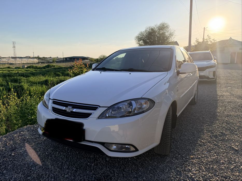 Chevrolet Gentra 3 позиция с люком