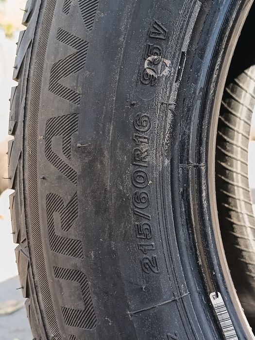 Anvelopa 215/60/R16 Bridgestone Vara Kia Sorento 2 (2009 - 2012)