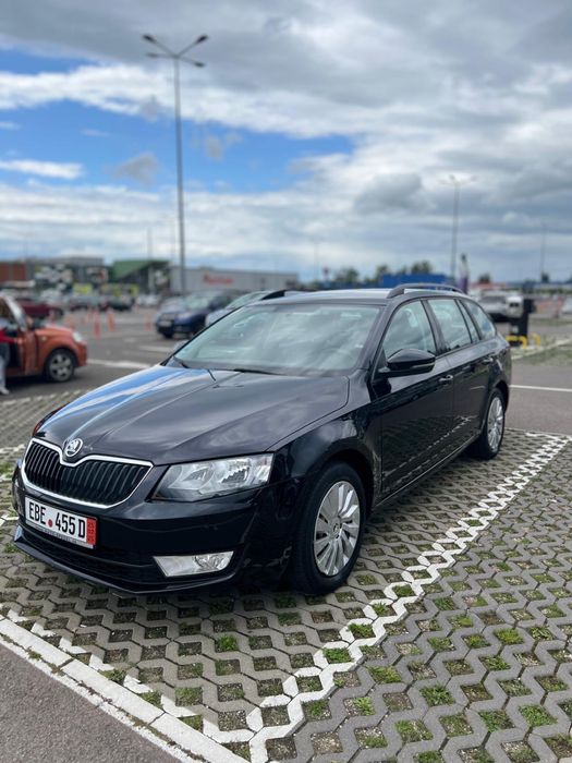 Inchiriez auto break automat/ rent a car Brasov