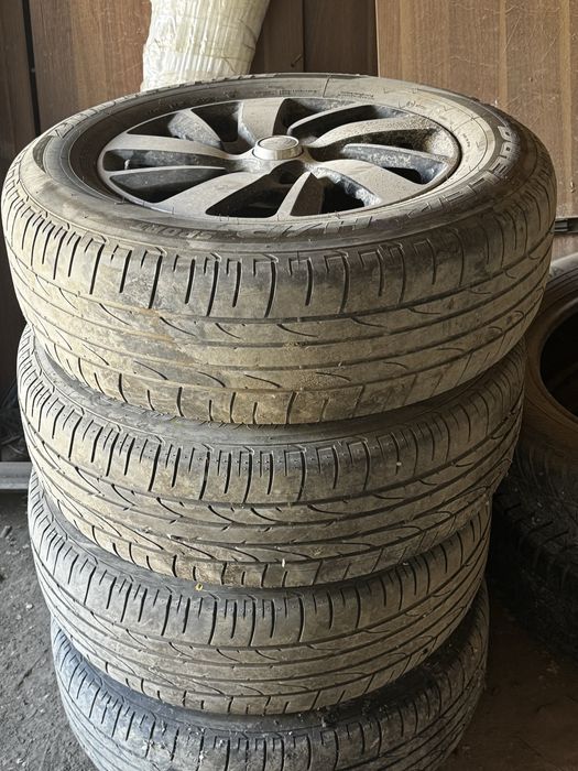 215/65/R16 летние шины с диками