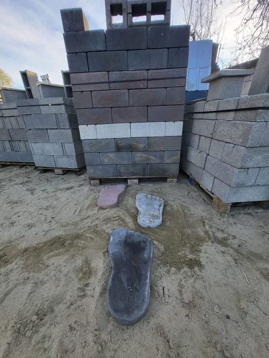 Boltari pentru diferite constructii