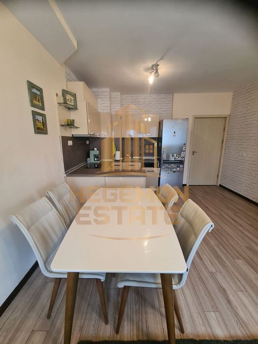 Продава се Двустаен апартамент в Варна, Левски - 74 кв.м за 1427 €/кв.м - Снимка #5