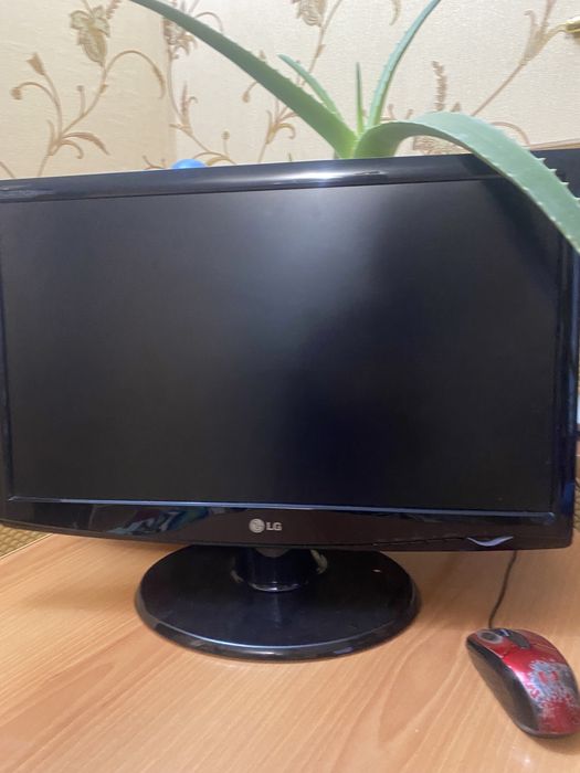 Продам б/у комплект компьютера