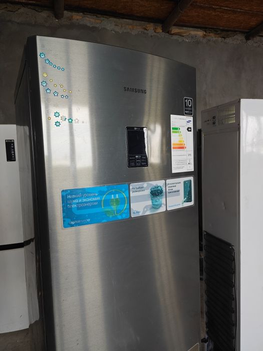 Самсунг холодильник продам