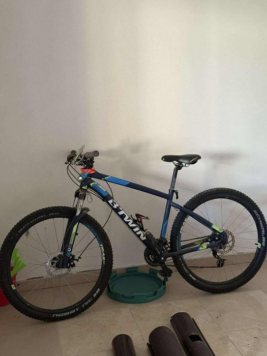 Vând bicicletă MTB B’Twin Rockrider