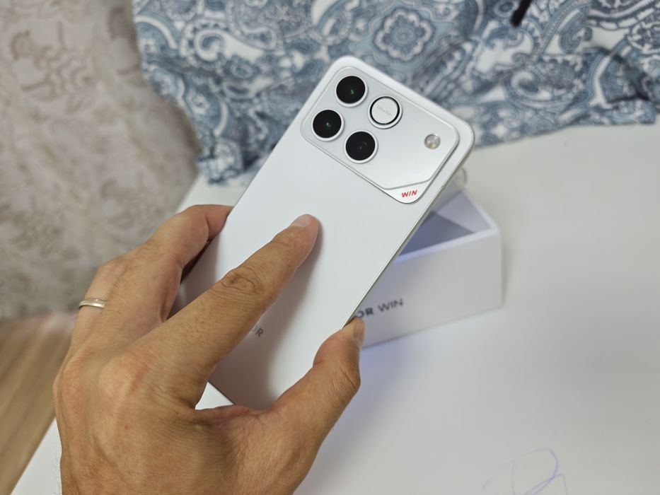 Honor WIN, 16/512, ca nou. 10000mAh, Vand/schimb