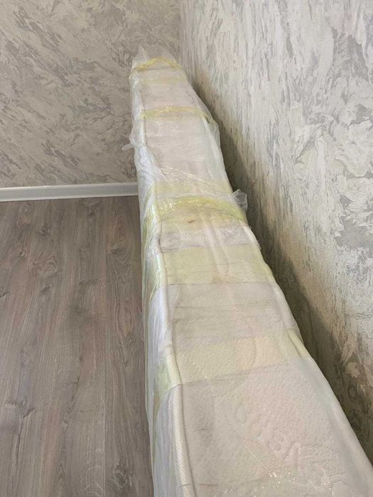 Продам матрас новый