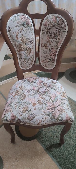 Стулья для гостиной