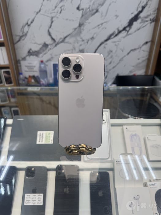 Iphone 15 pro max ideal