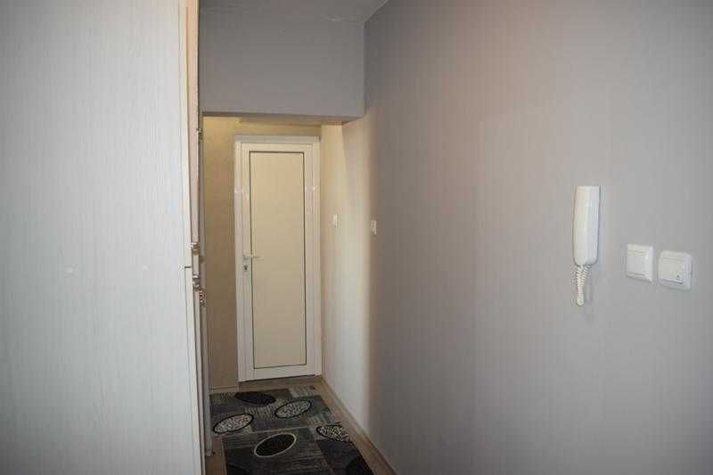 Двустаен имот в Младост 2