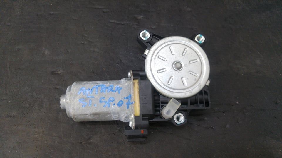Motoras macara stanga spate opel antara l07 96672884