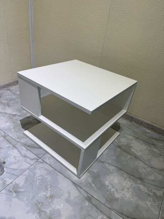 Столик журнальный