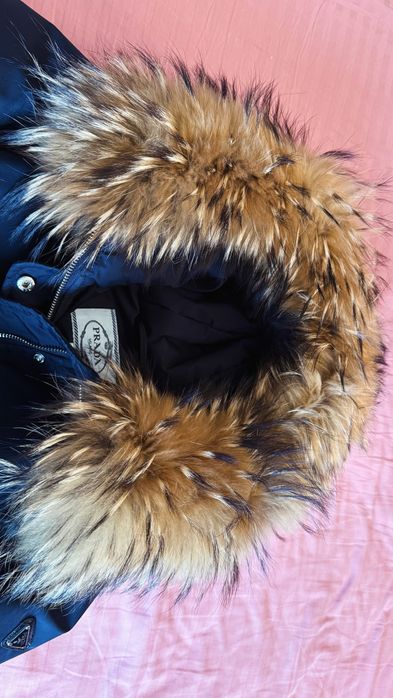Пуховик из натурального меха