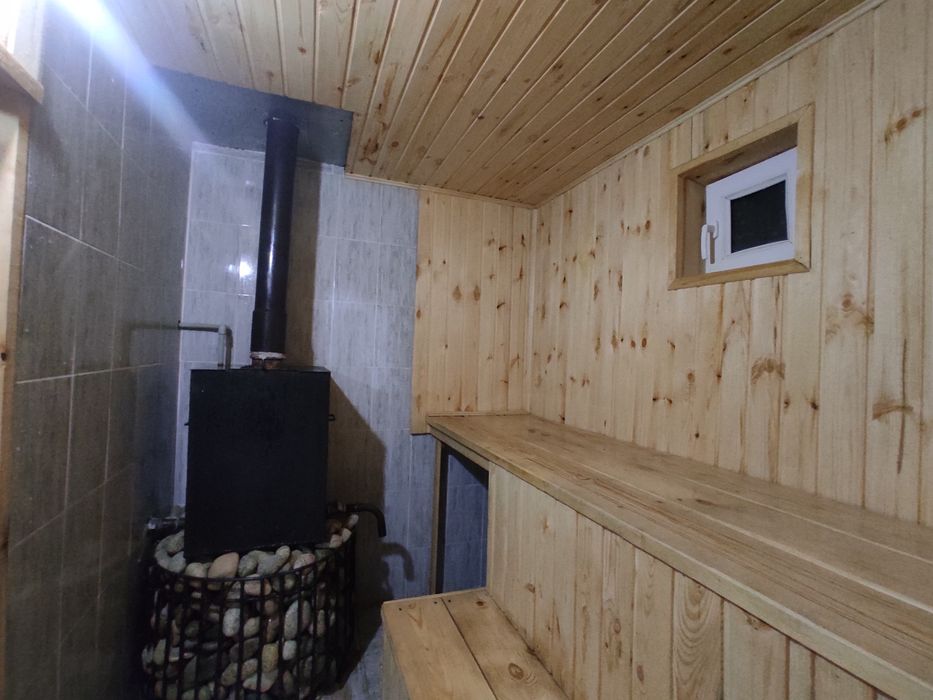 Семейная баня Час 2500тенге