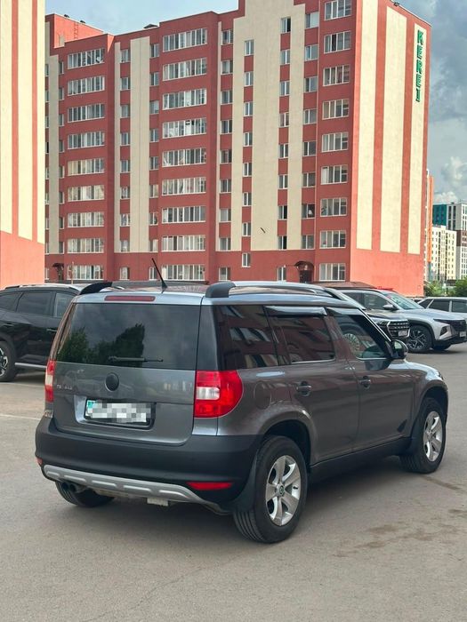 Автомобиль Шкода Etti