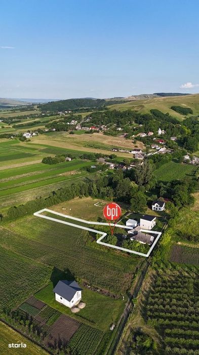 SE VINDE Casa (demolabila) + Teren construibil, in Sat Hreatca, jud.SV