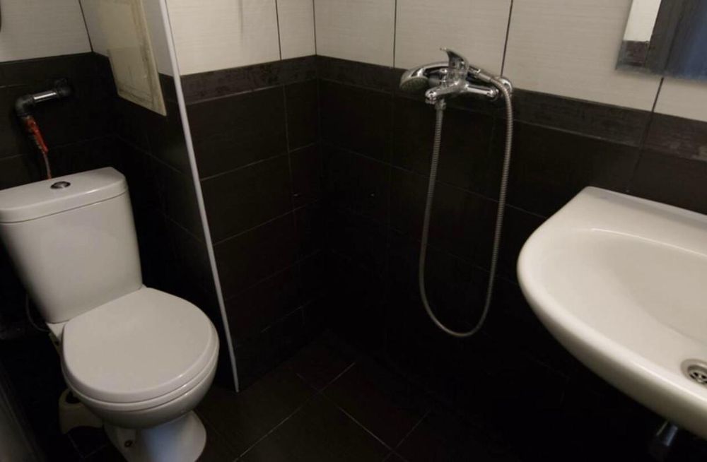 Продава се Двустаен апартамент в Бургас, Възраждане - 27 кв.м за 1727 €/кв.м - Снимка #10