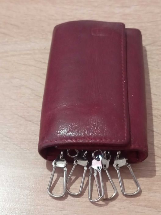 Дамско кожено портмоне на фирма ART