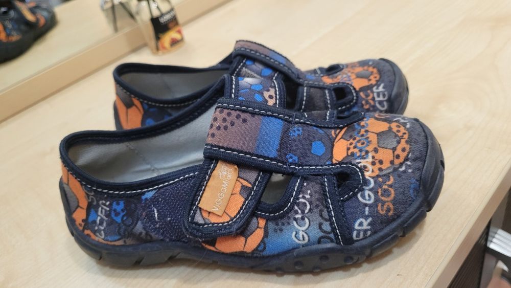 Сандалии для садика 30р