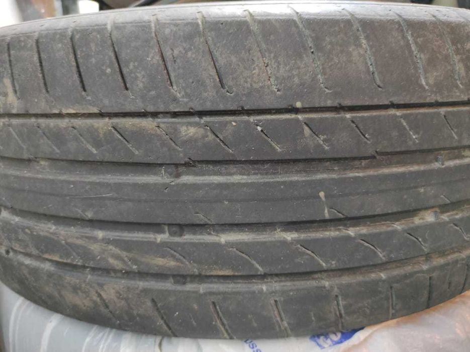 Летняя резина(шины) 235/55 R19