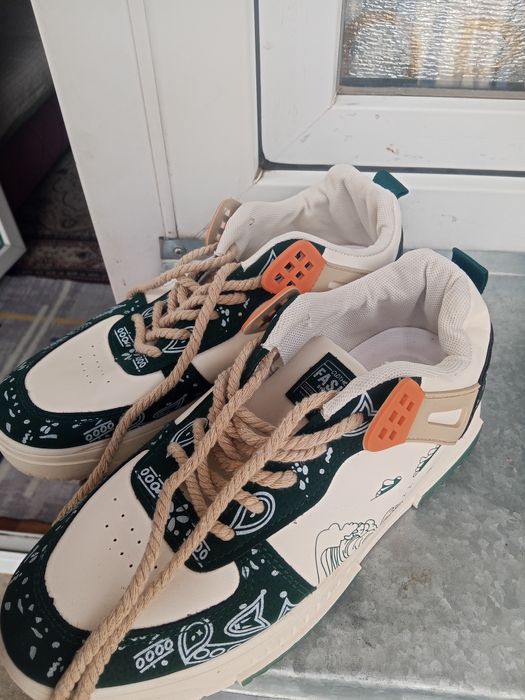 Тегін Аяқ киім ұлдарға