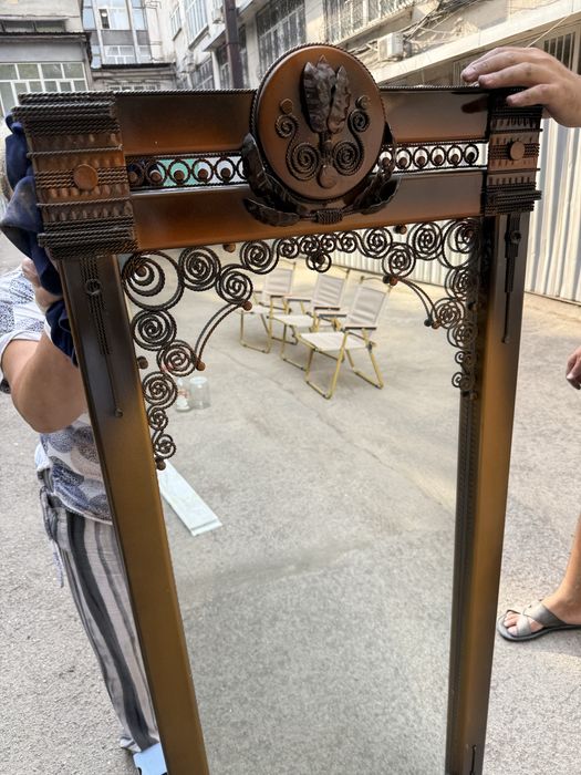 Продам зеркало большое